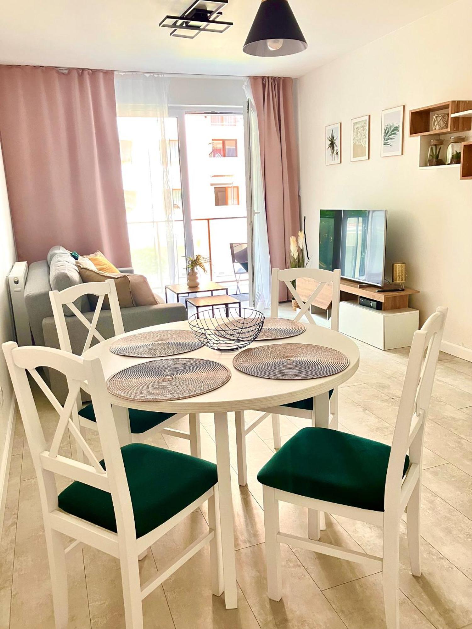 Apartament Boho #Basen#Sauna#Silownia#Garaz Kolobrzeg Exterior photo
